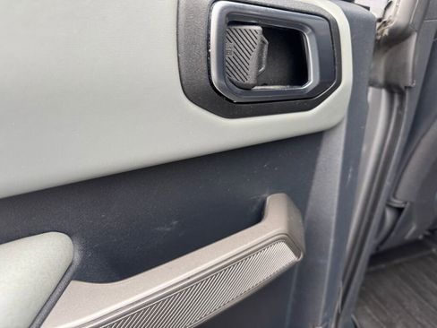 Used 2021 Ford Bronco Badlands image 14