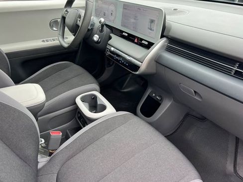Certified 2024 Hyundai Ioniq 5 SEL image 21
