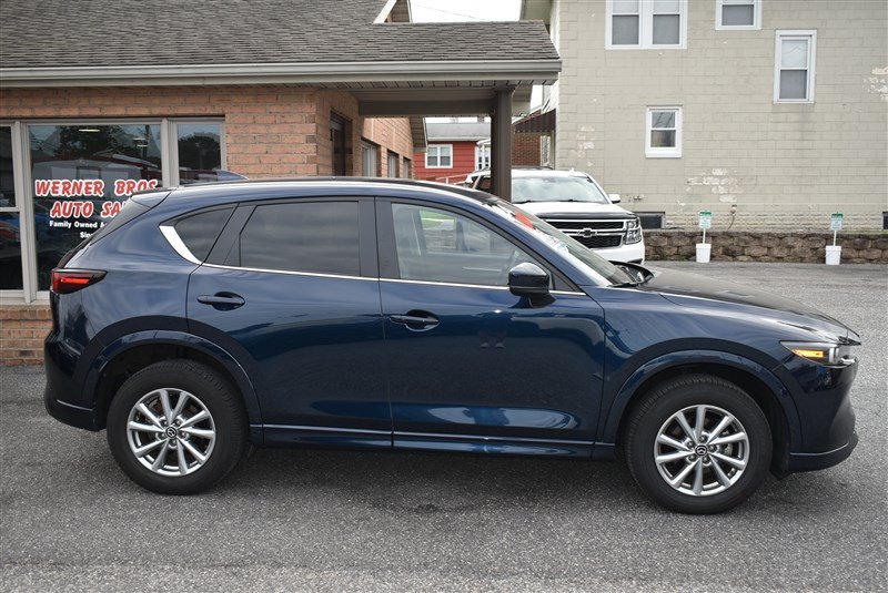 Used 2024 MAZDA CX-5 AWD 2.5 S w/ Select Package image 2