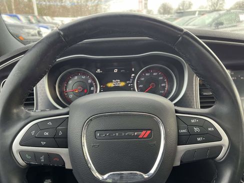 Used 2016 Dodge Charger SXT w/ Navigation & Travel Group image 30