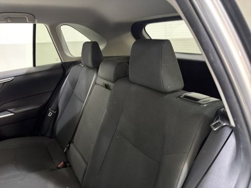 Used 2024 Toyota RAV4 LE AWD/4WD image 7