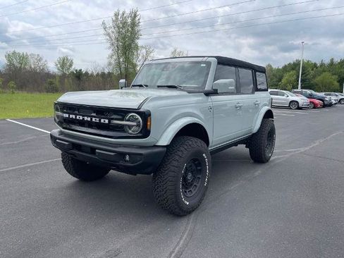 Certified 2024 Ford Bronco Outer Banks AWD/4WD image 3