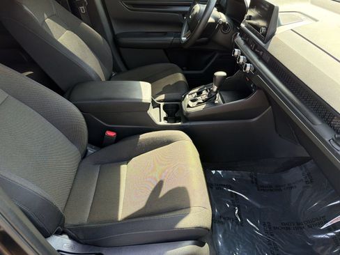 Used 2023 Honda CR-V LX image 22
