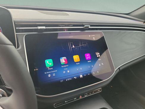 Certified 2025 Mercedes-Benz E 350 Sedan image 17