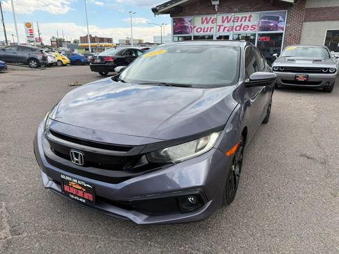 Used 2019 Honda Civic Sport image 4
