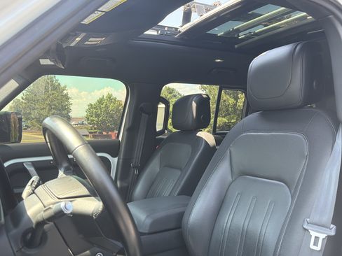 Used 2022 Land Rover Defender 110 X-Dynamic HSE AWD/4WD image 7