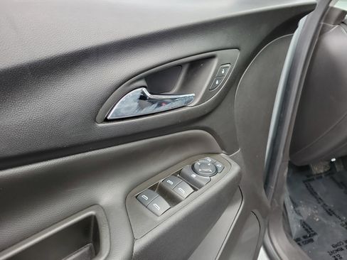 Used 2024 Chevrolet Equinox LT w/ LPO, Floor Liner Package image 18