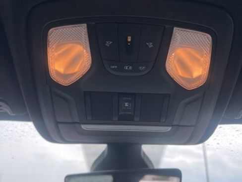 Used 2020 RAM 1500 Big Horn AWD/4WD image 19