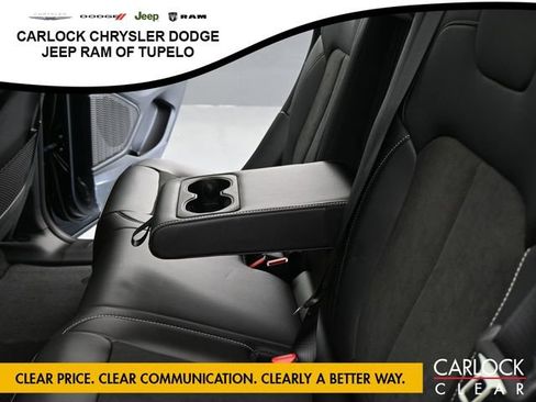 New 2025 Jeep Grand Cherokee Altitude image 33