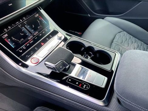 Used 2026 Audi RS Q8 performance image 25