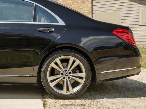 Used 2017 Mercedes-Benz S 550 4MATIC Sedan image 5