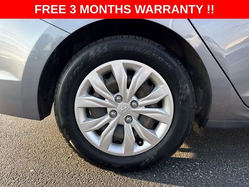 Used 2020 Hyundai Accent SE FWD image 35