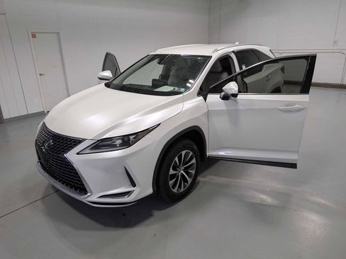 Used 2022 Lexus RX 350L AWD w/ Accessory Package (Z1) image 16