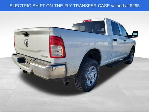Used 2024 RAM 3500 Tradesman w/ Chrome Appearance Group image 7