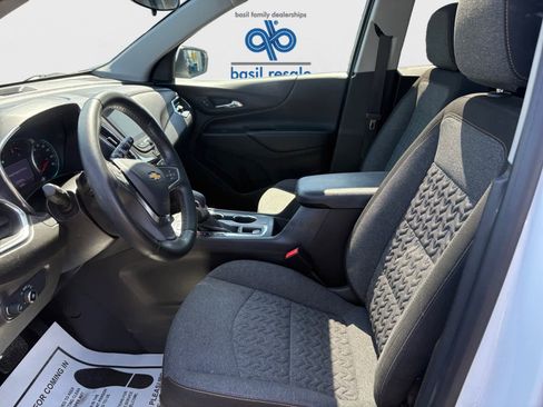 Used 2023 Chevrolet Equinox LT AWD/4WD image 9