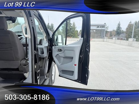 Used 2017 Ford Transit 350 XLT image 34