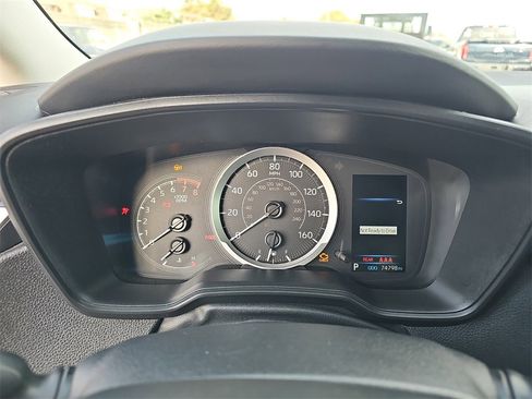 Used 2022 Toyota Corolla LE w/ Carpet Mat Package (TMS) image 18