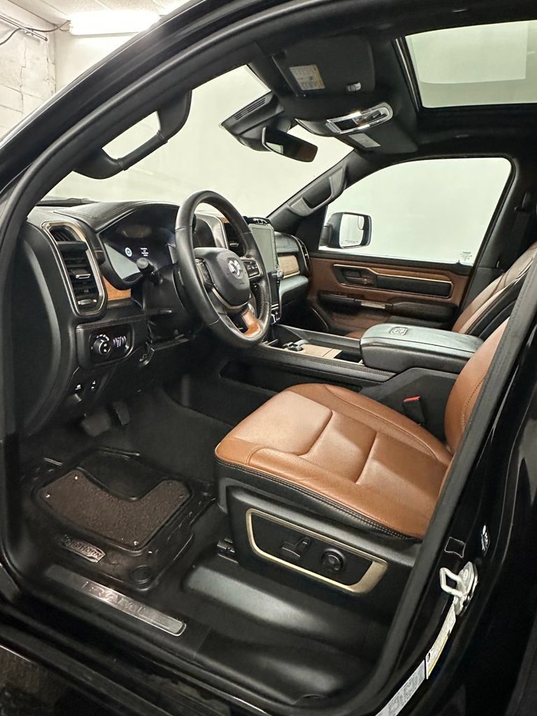 Used 2023 RAM 1500 Limited w/ Trailer Tow Group AWD/4WD image 10