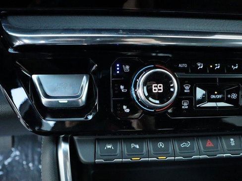 New 2025 GMC Sierra 1500 Denali w/ Technology Package image 41