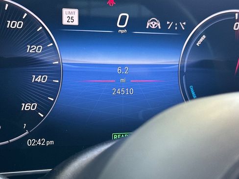 Used 2023 Mercedes-Benz S 580e 4MATIC Sedan image 24