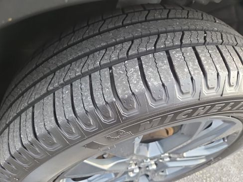 Used 2020 Chevrolet Traverse RS w/ LPO, Floor Liner Package image 24