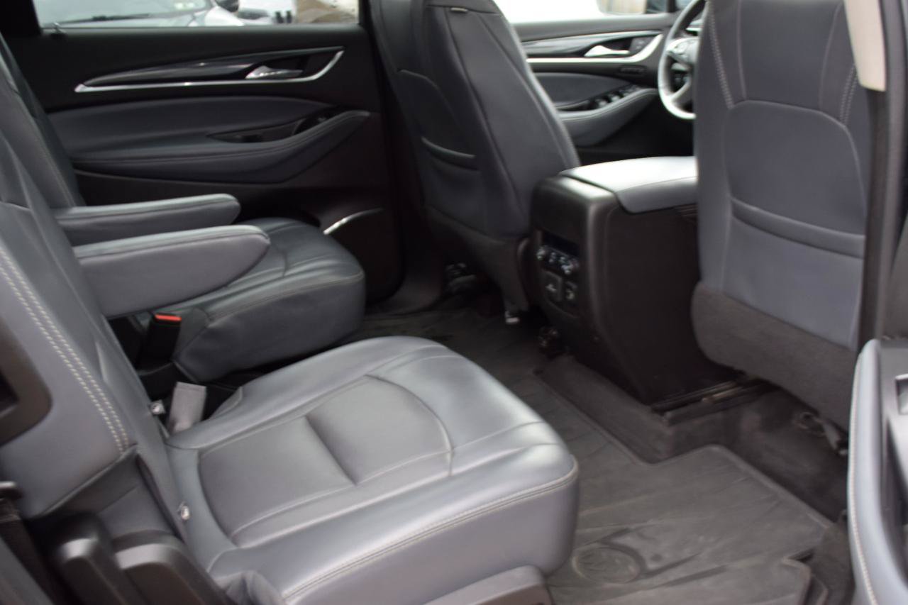 Used 2018 Buick Enclave Premium w/ Trailering Package AWD/4WD image 32