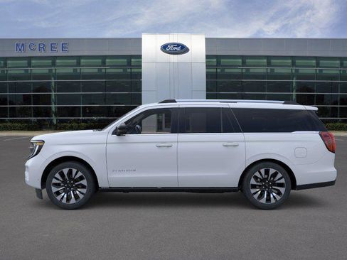 New 2026 Ford Expedition Max Platinum w/ Driver's Package AWD/4WD image 3