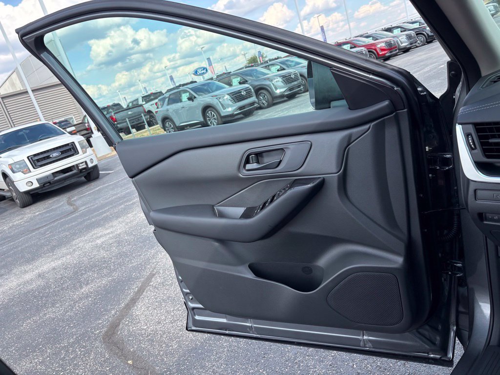 New 2027 Nissan Rogue S FWD image 20