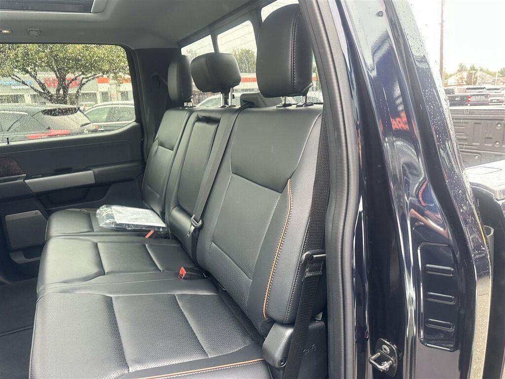 Used 2025 Ford F250 Lariat w/ Lariat Ultimate Package AWD/4WD image 21
