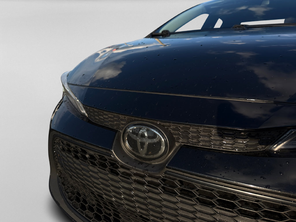 Used 2022 Toyota Corolla LE FWD image 32