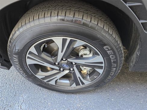 Used 2024 Subaru Crosstrek 2.0i Premium image 34