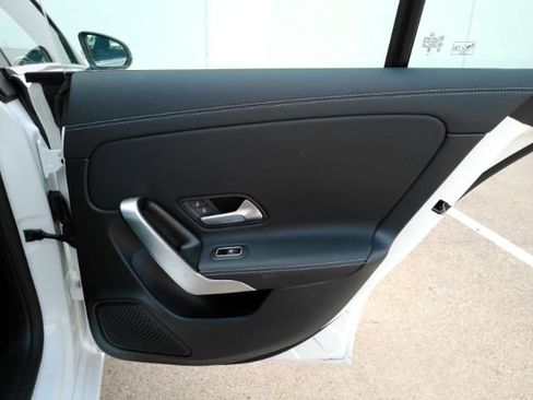 Used 2025 Mercedes-Benz CLA 250 4MATIC image 26