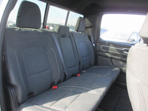Used 2021 RAM 1500 Big Horn image 18