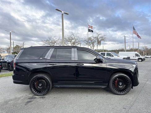 Used 2022 Cadillac Escalade Sport image 2