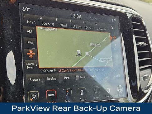 Used 2022 Jeep Grand Cherokee Laredo E AWD/4WD image 14