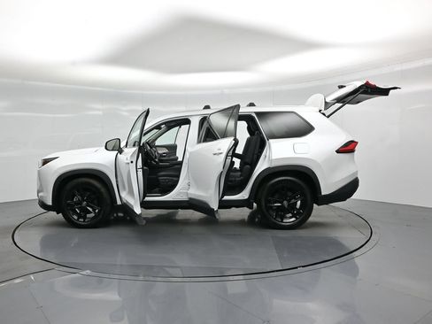Used 2024 Toyota Grand Highlander AWD Hybrid image 36