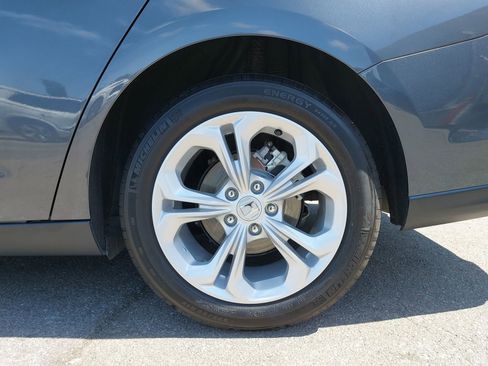 Used 2025 Honda Accord LX image 35