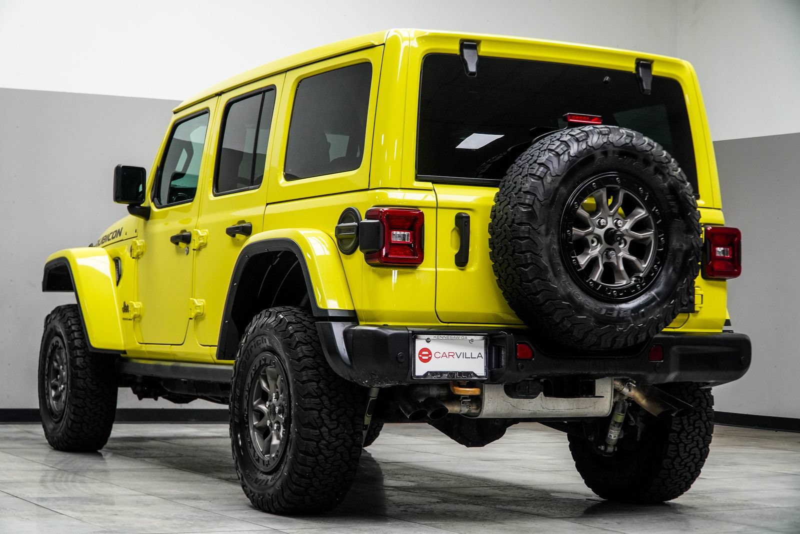 Used 2023 Jeep Wrangler Unlimited Rubicon 392 w/ Trailer Tow Package AWD/4WD image 11