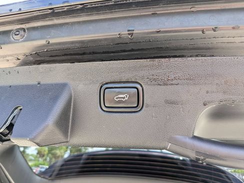 Certified 2023 Kia Sportage SX FWD image 12