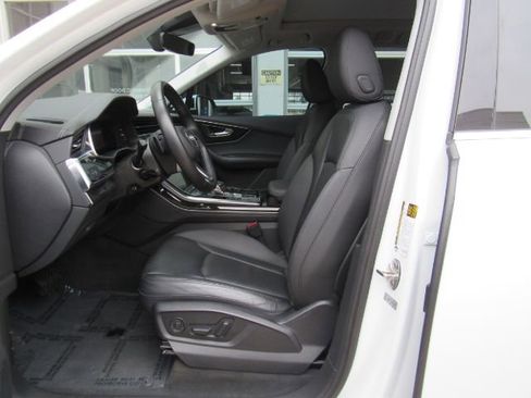Used 2023 Audi Q7 2.0T Premium Plus w/ Premium Plus Package image 16