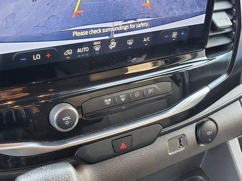 Certified 2024 Ford Transit 350 XLT image 27