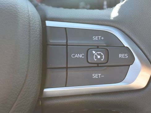 New 2026 Jeep Compass Latitude image 47