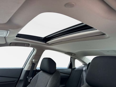 Certified 2024 Honda Accord EX image 20
