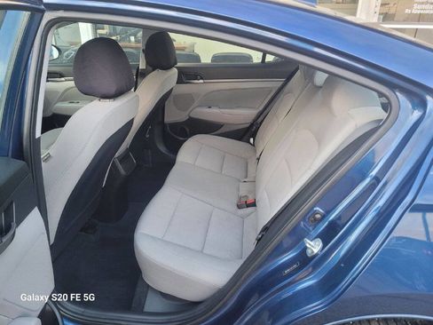 Used 2018 Hyundai Elantra SEL w/ Cargo Package image 11