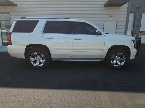 Used 2015 Chevrolet Tahoe LTZ RWD image 8