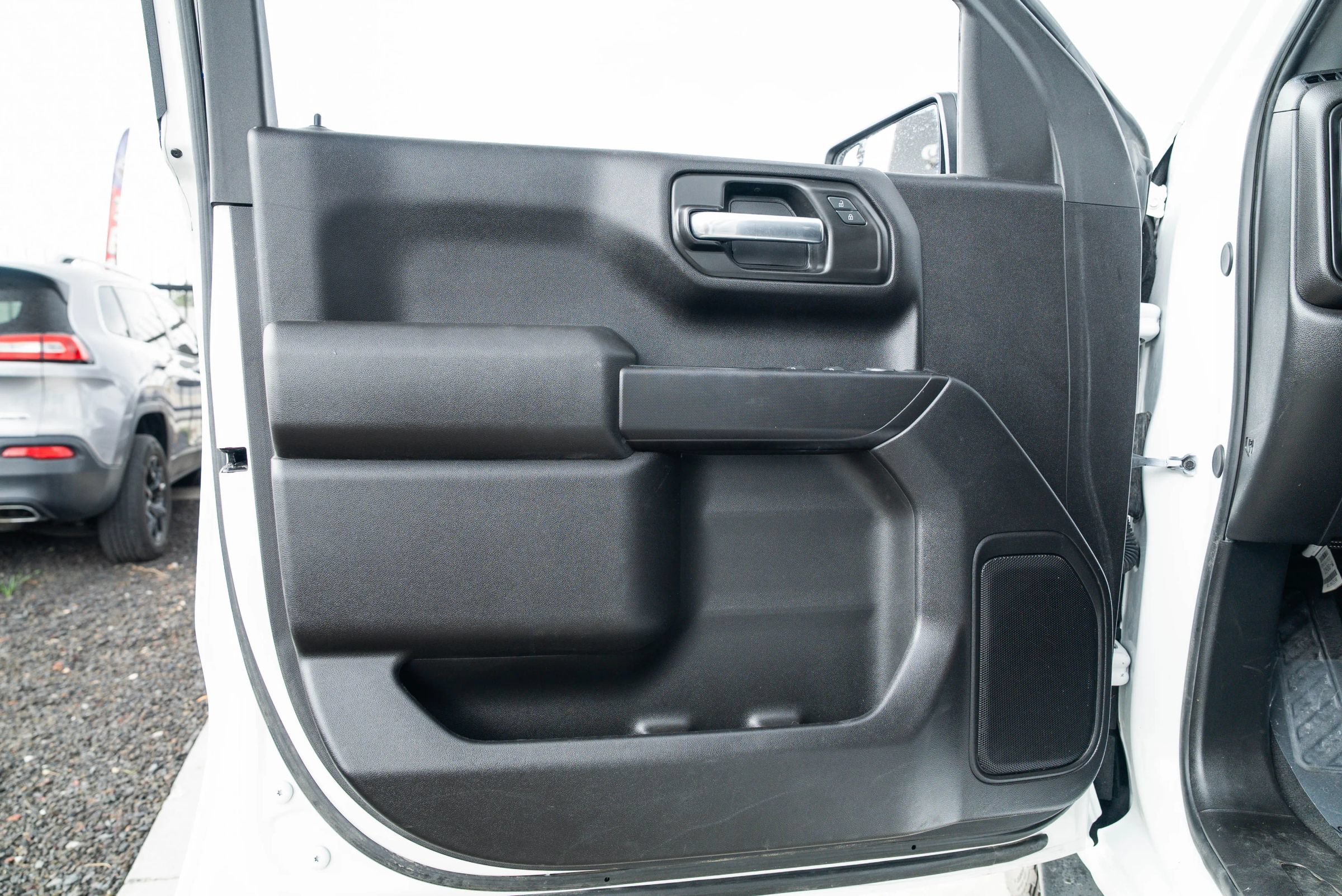 Used 2024 Chevrolet Silverado 1500 Custom w/ LPO, Dark Essentials Package AWD/4WD image 25