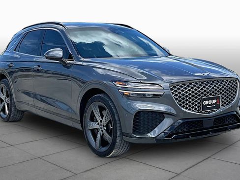Used 2022 Genesis GV70 3.5T Sport w/ Sport Prestige Package AWD/4WD image 3