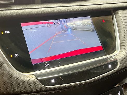 Used 2024 Cadillac XT5 Premium Luxury AWD/4WD image 14