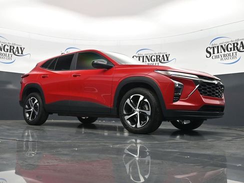 Used 2026 Chevrolet Trax RS image 17