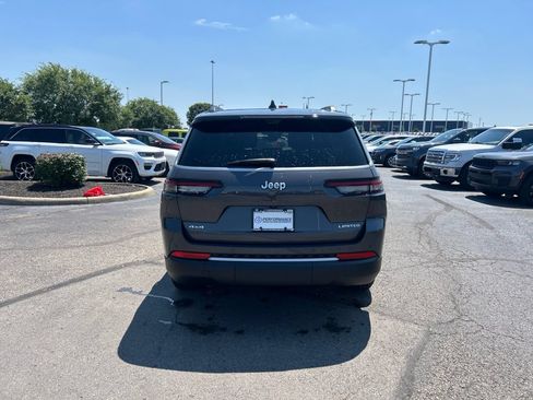 Certified 2026 Jeep Grand Cherokee L Limited w/ Luxury Tech Group II AWD/4WD image 5